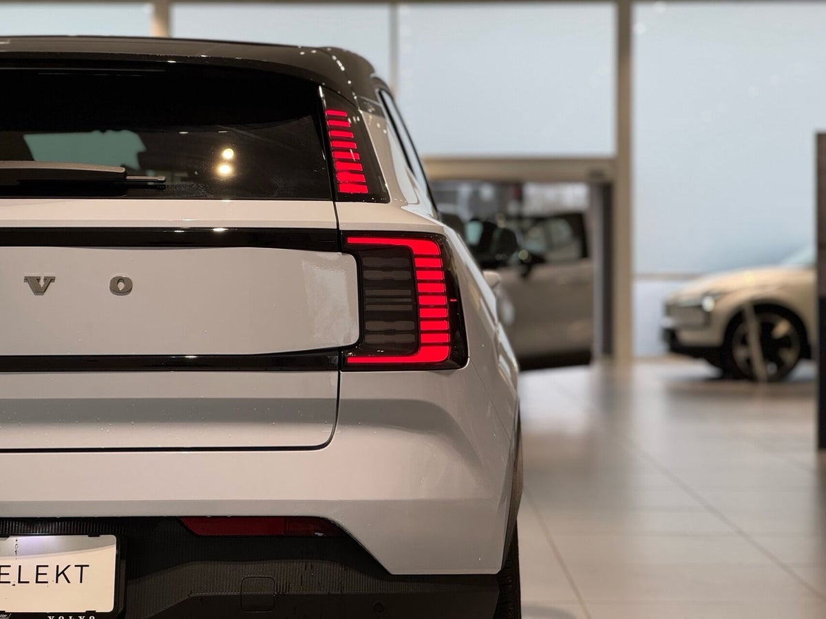 Volvo EX30 Extended Range Plus billede 21