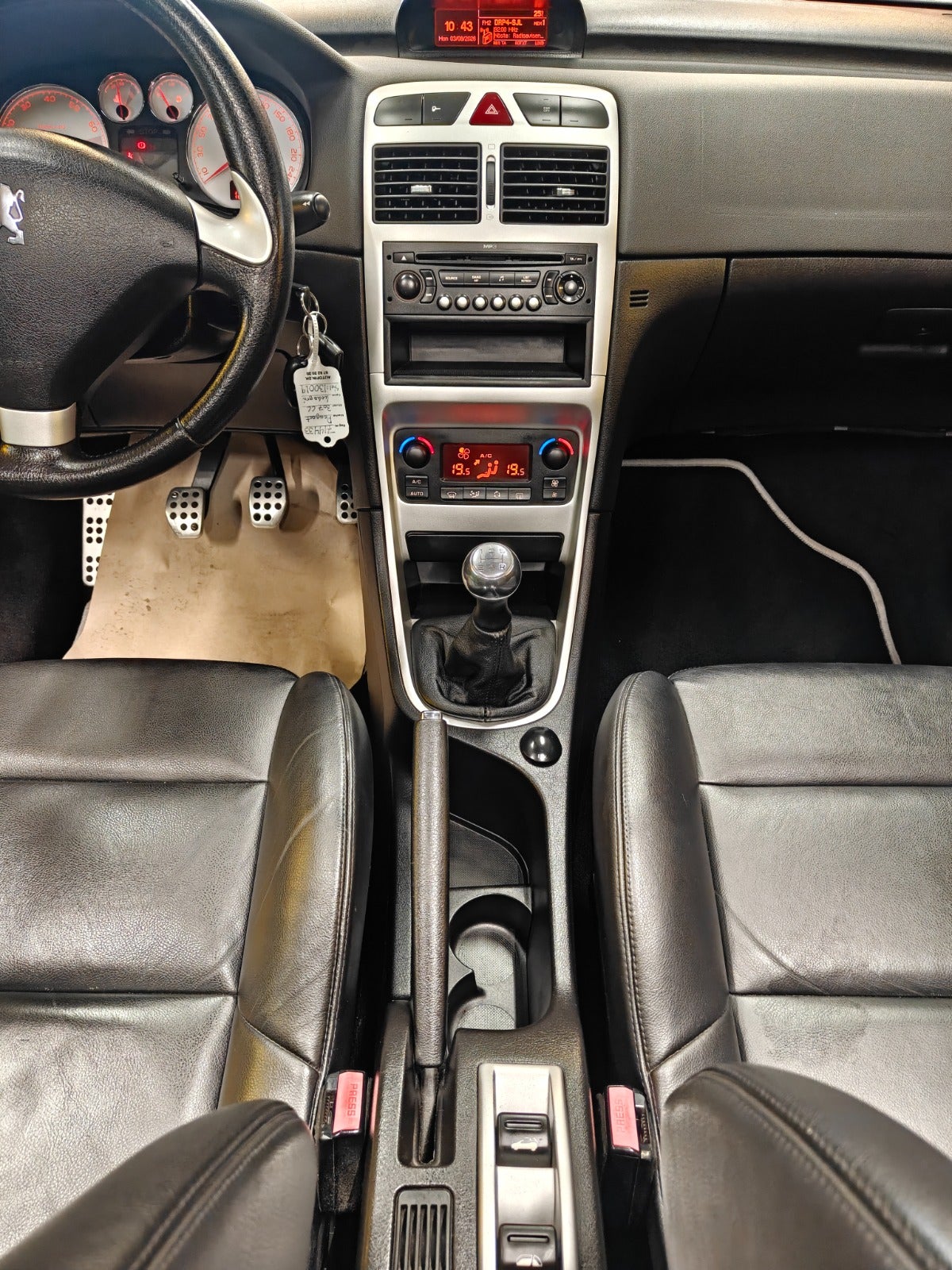 Billede af Peugeot 307 2,0 16V CC