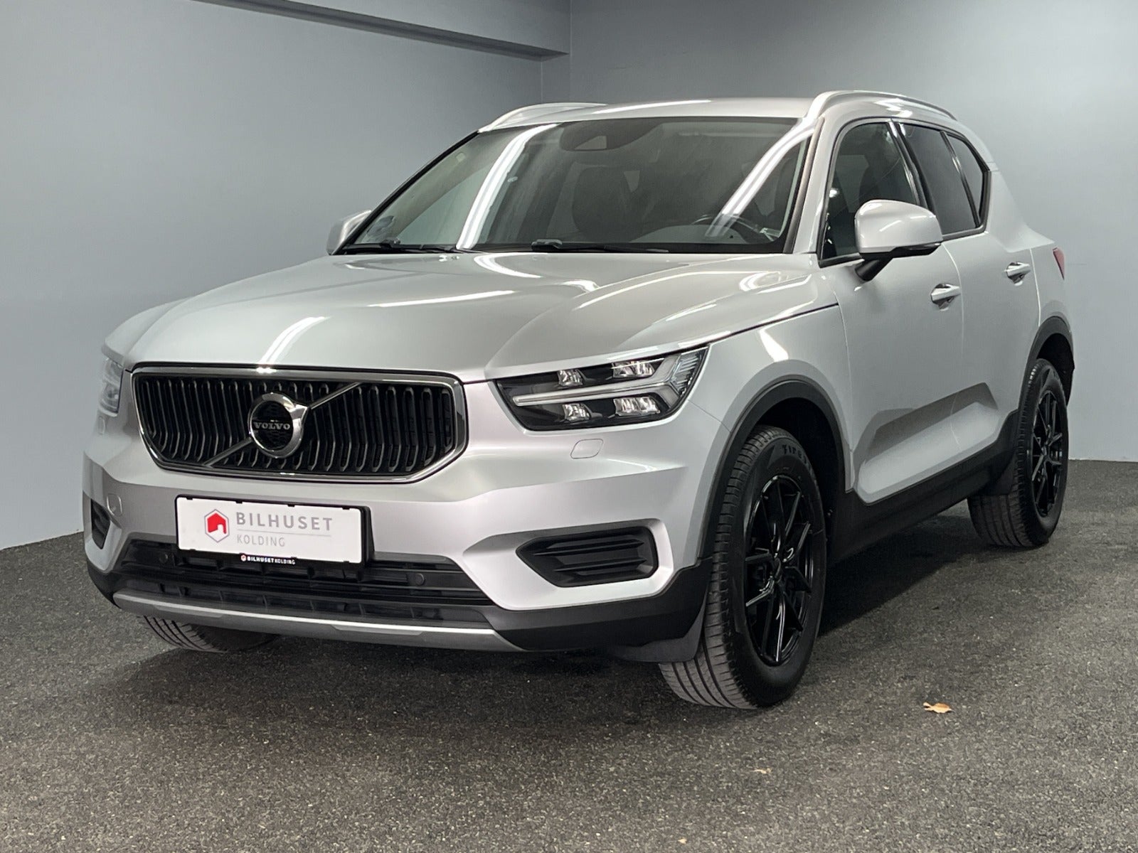 Billede af Volvo XC40 2,0 D3 150 Momentum aut.