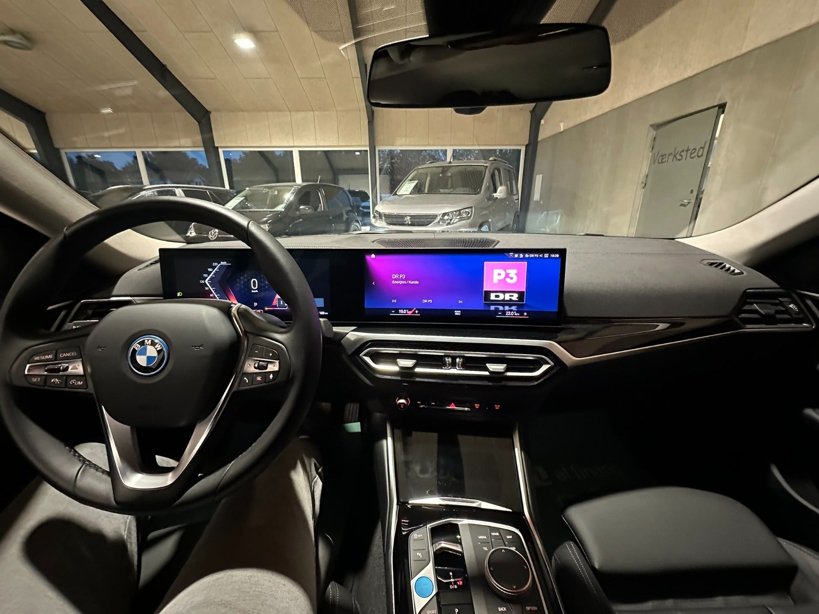 BMW i4 2023