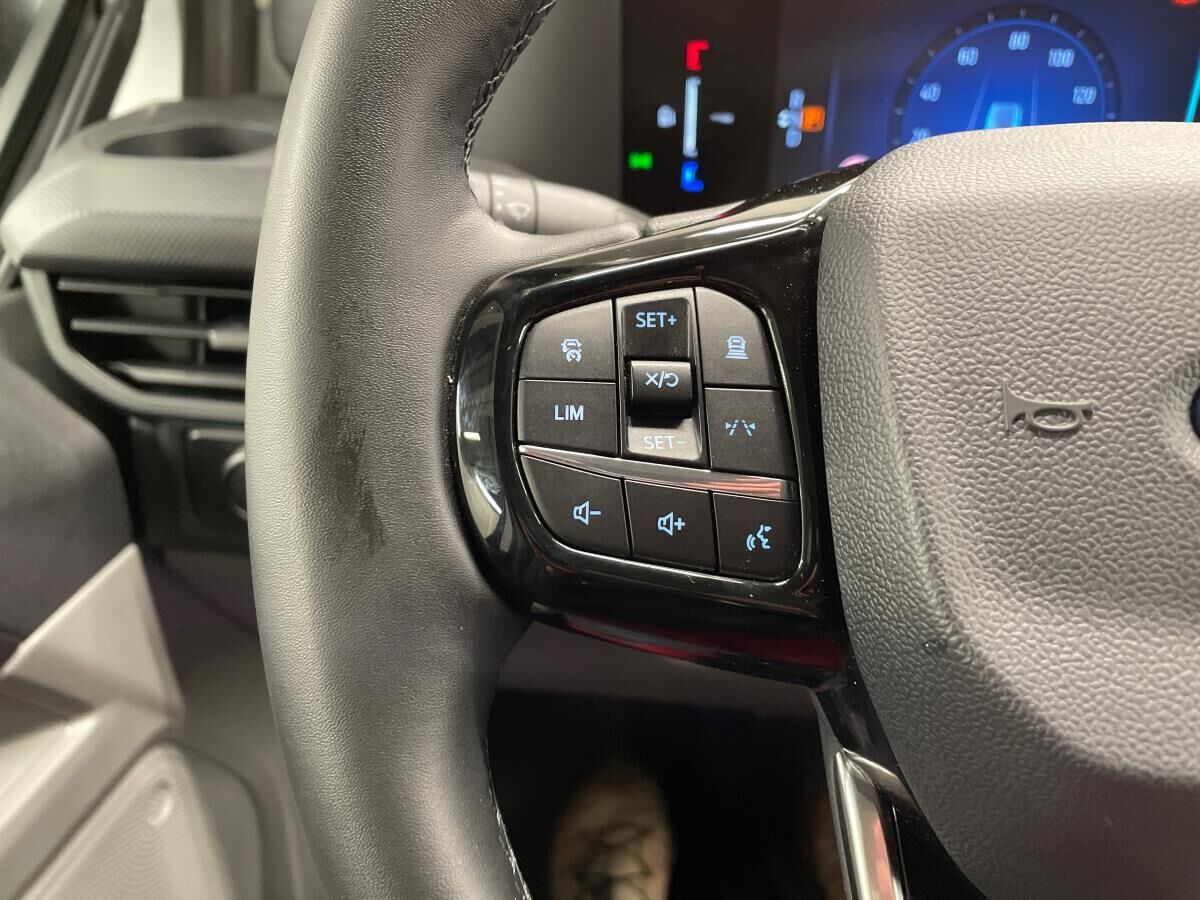 Ford E-Transit Custom 320L Trend billede 11