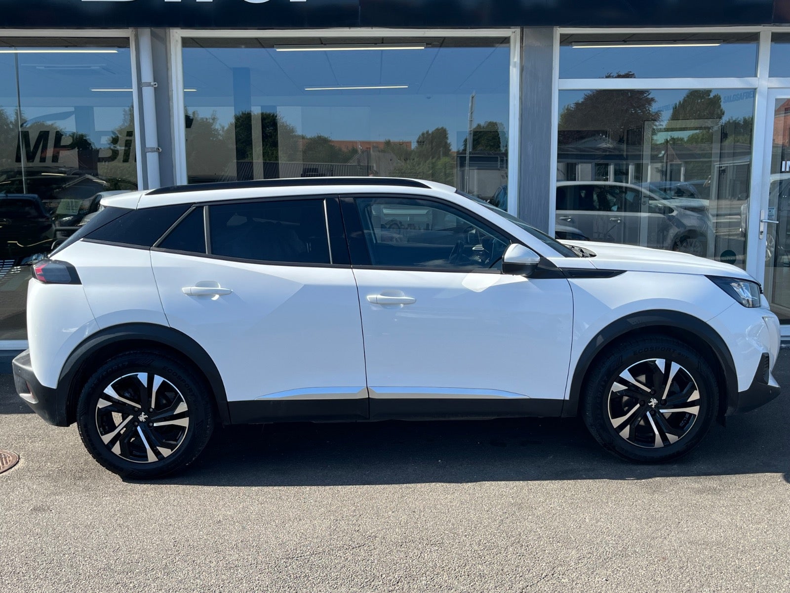 Billede af Peugeot 2008 1,5 BlueHDi 100 Allure Pack
