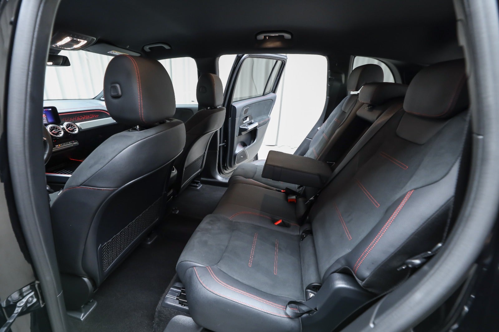 Mercedes-Benz EQB 250+