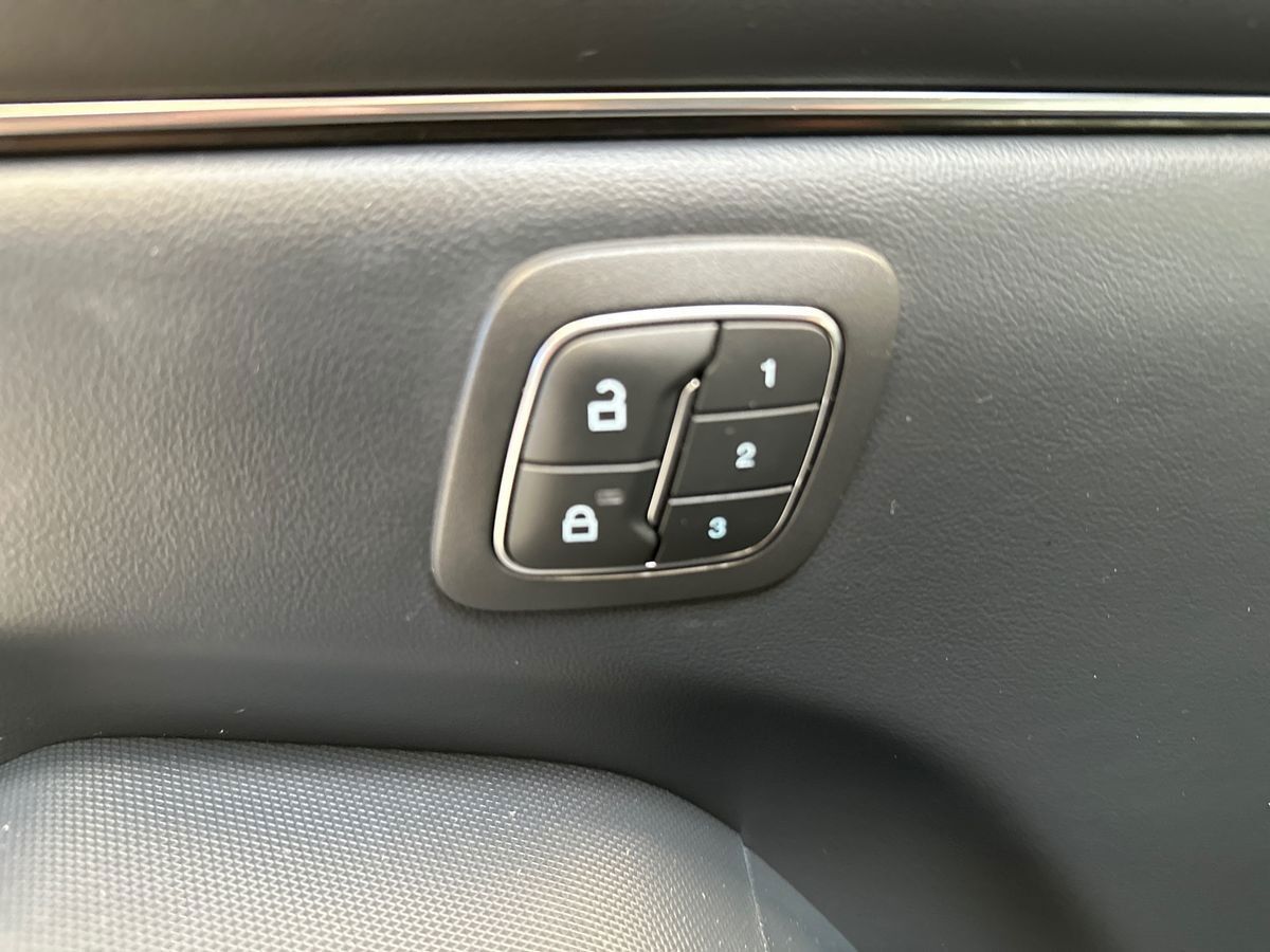 Ford Mustang Mach-E Standard Range billede 20