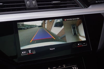 Audi e-tron S-line Sportback quattro