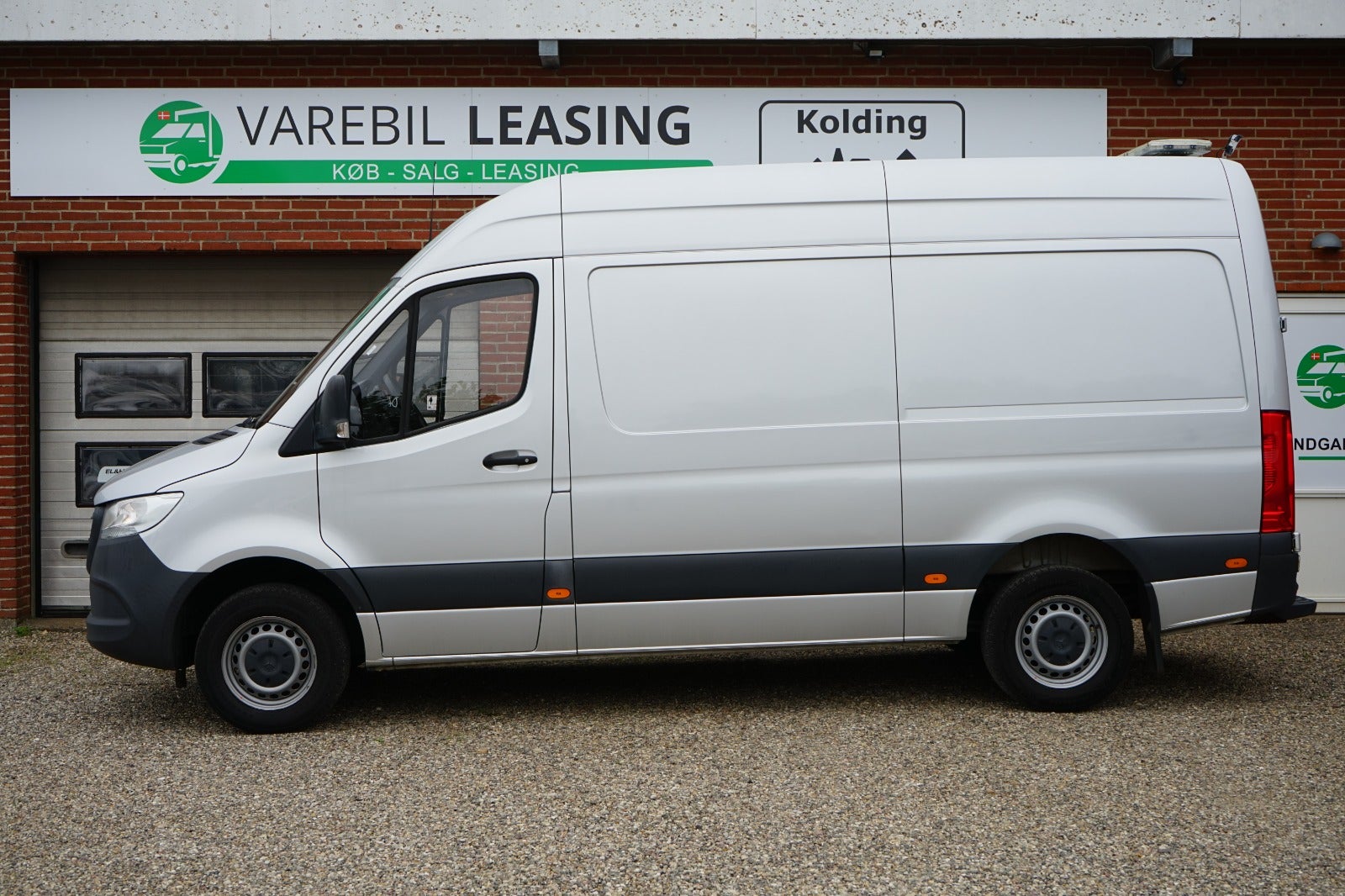 Billede af Mercedes Sprinter 316 2,2 CDi A2 Kassevogn aut. RWD