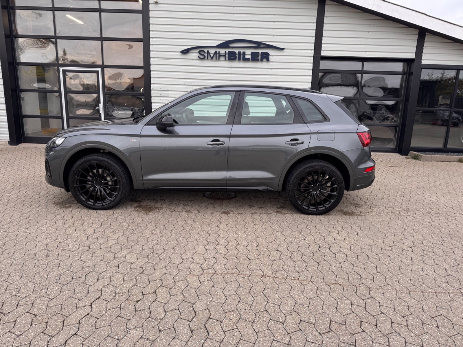 Audi Q5 TFSi S-line Edition S-tr.