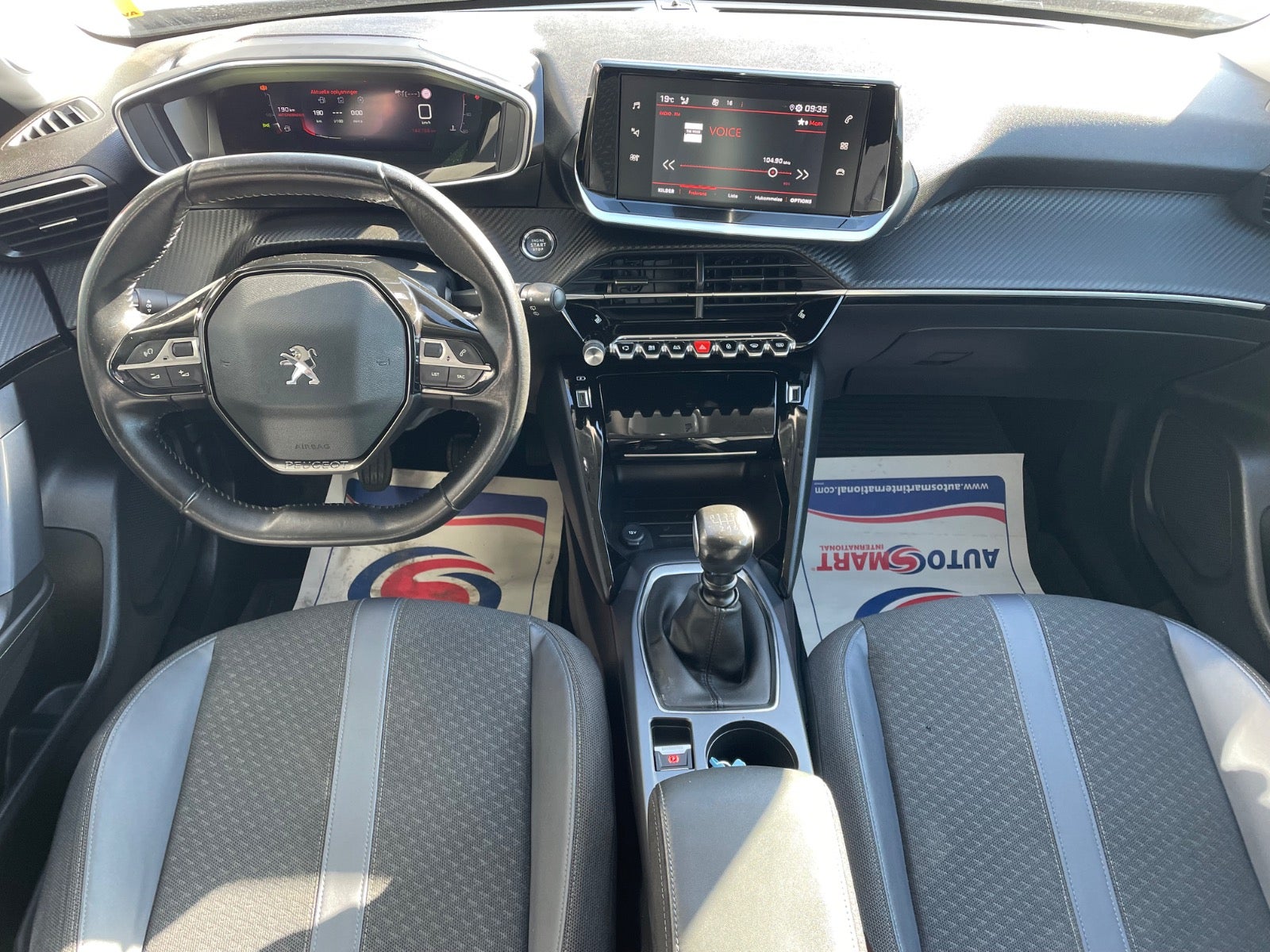 Billede af Peugeot 2008 1,5 BlueHDi 100 Allure Pack