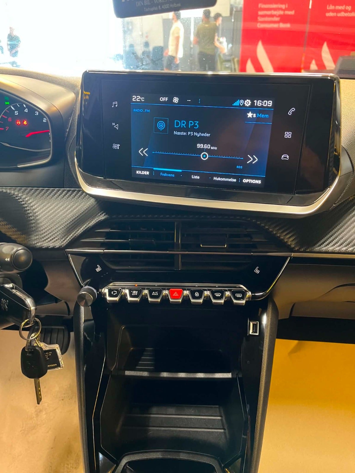 Billede af Peugeot 2008 1,2 PureTech 130 Active Limited EAT8