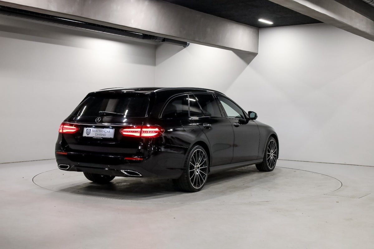 Mercedes-Benz E350 d 3,0 AMG Line stc. aut.