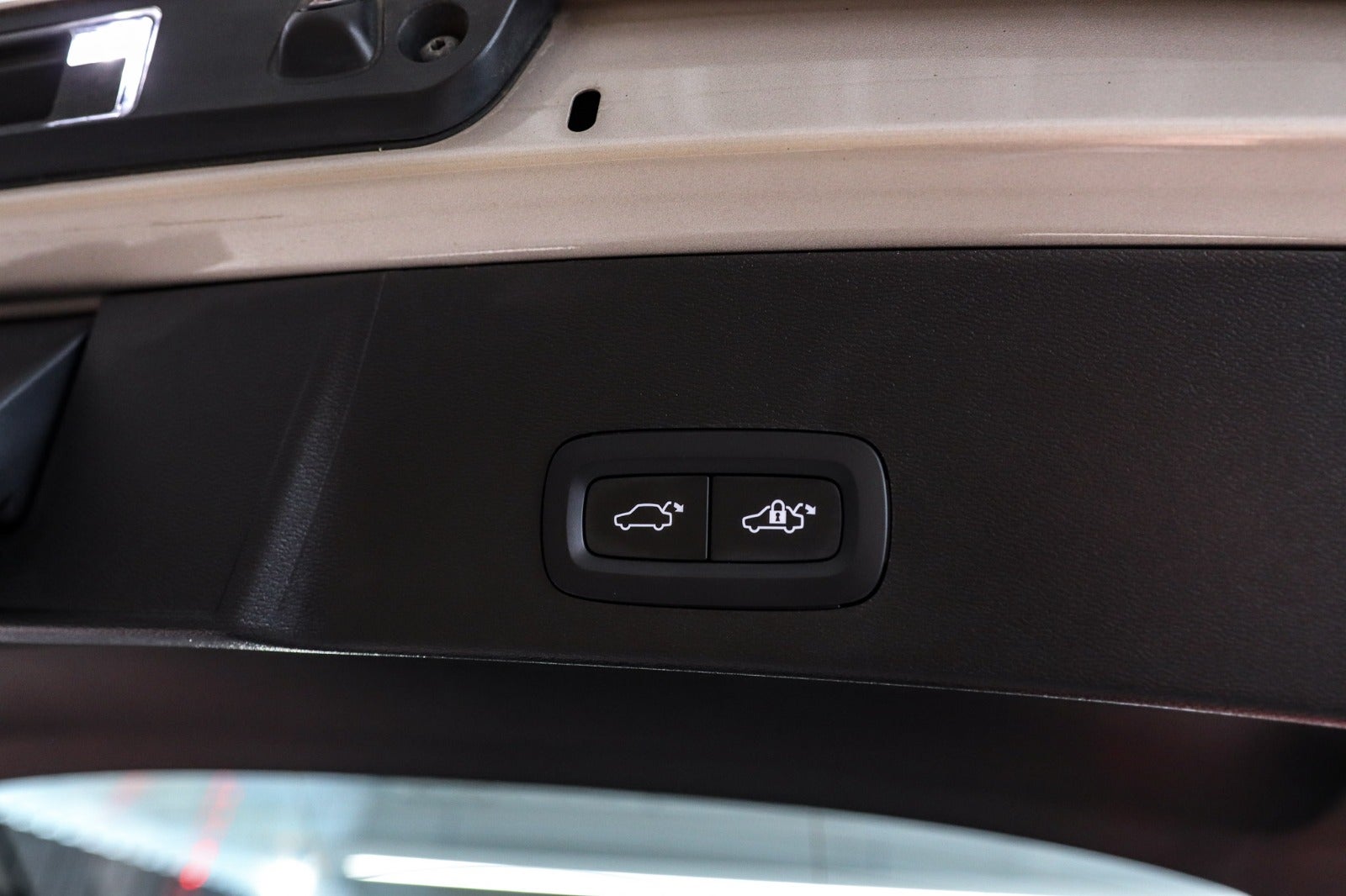 Billede af Volvo XC40  P6 ReCharge Ultimate