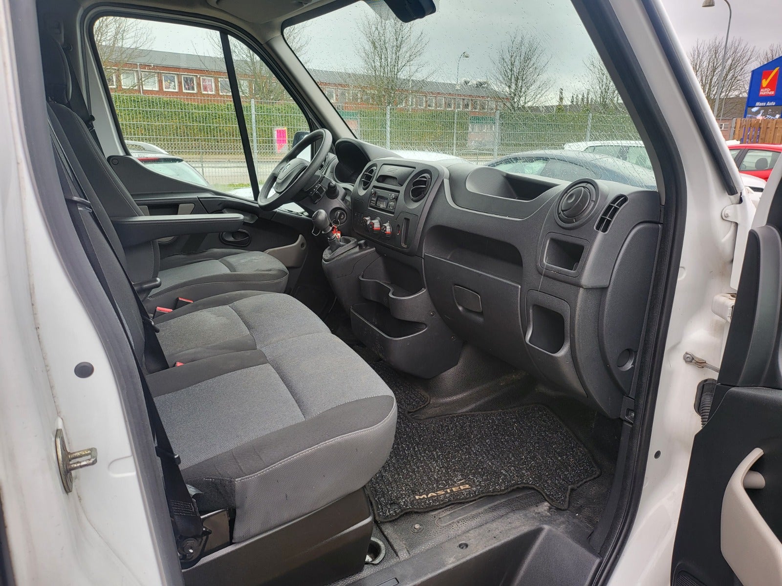 Renault Master III T33 2018