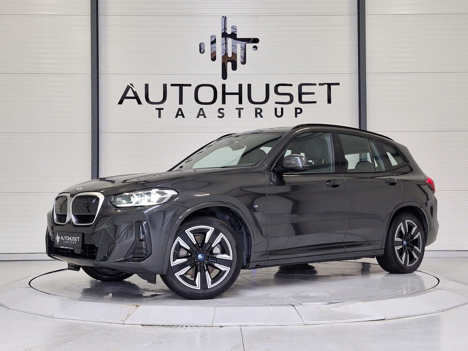 Billede af BMW iX3  Charged M-Sport