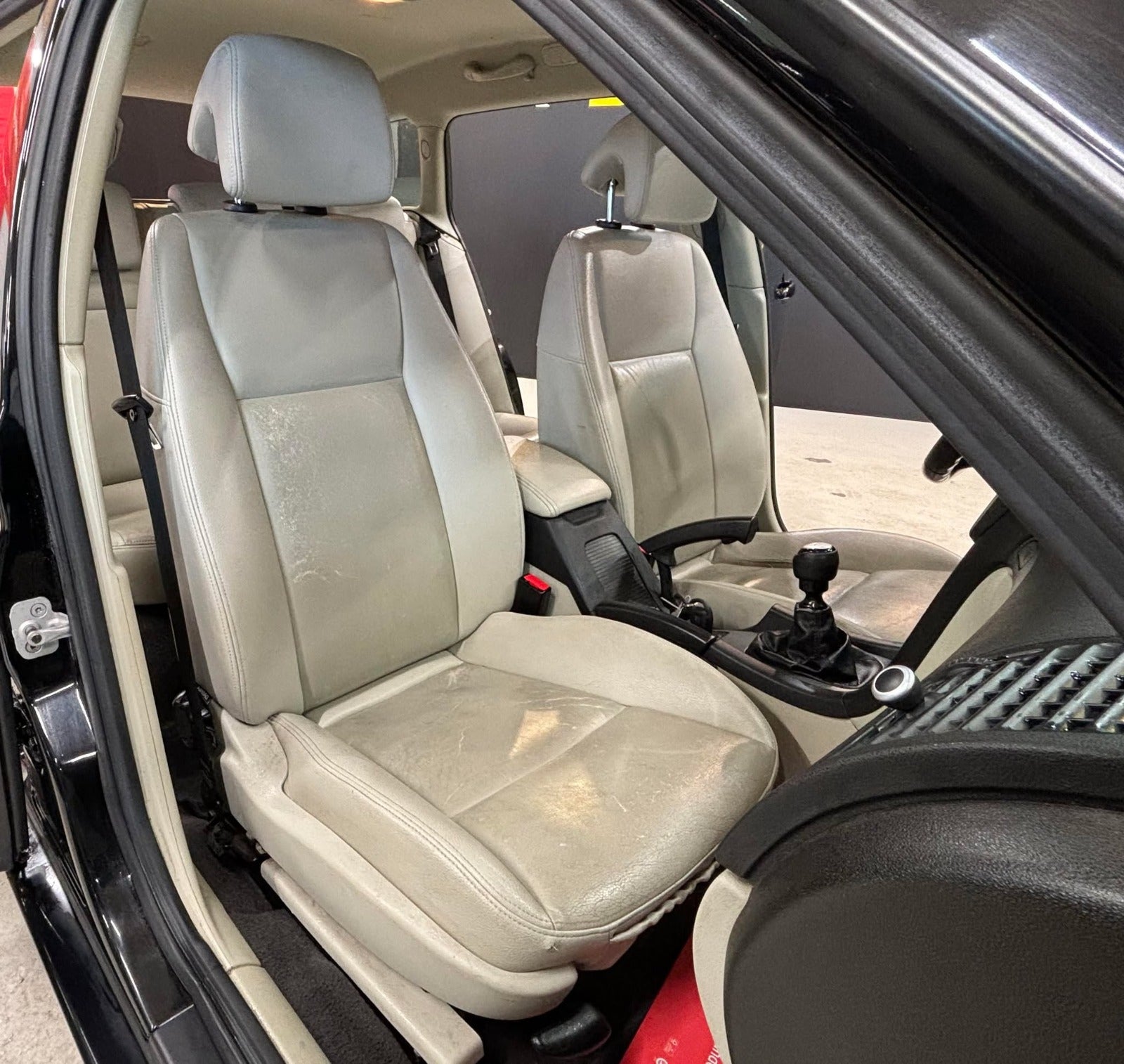 Billede af Saab 9-3 1,8 T SportCombi Hirsch