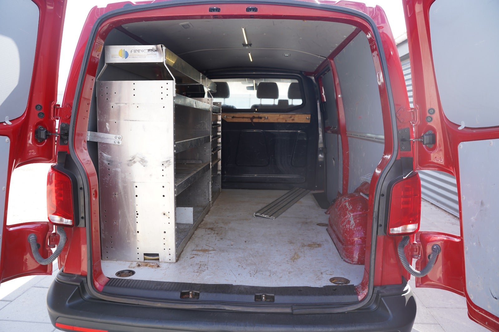 Billede af VW Transporter 2,0 TDi 150 Kassevogn DSG lang
