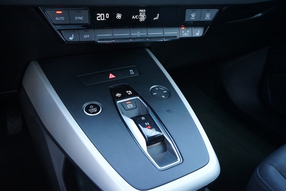 Audi Q4 e-tron Attitude S-line