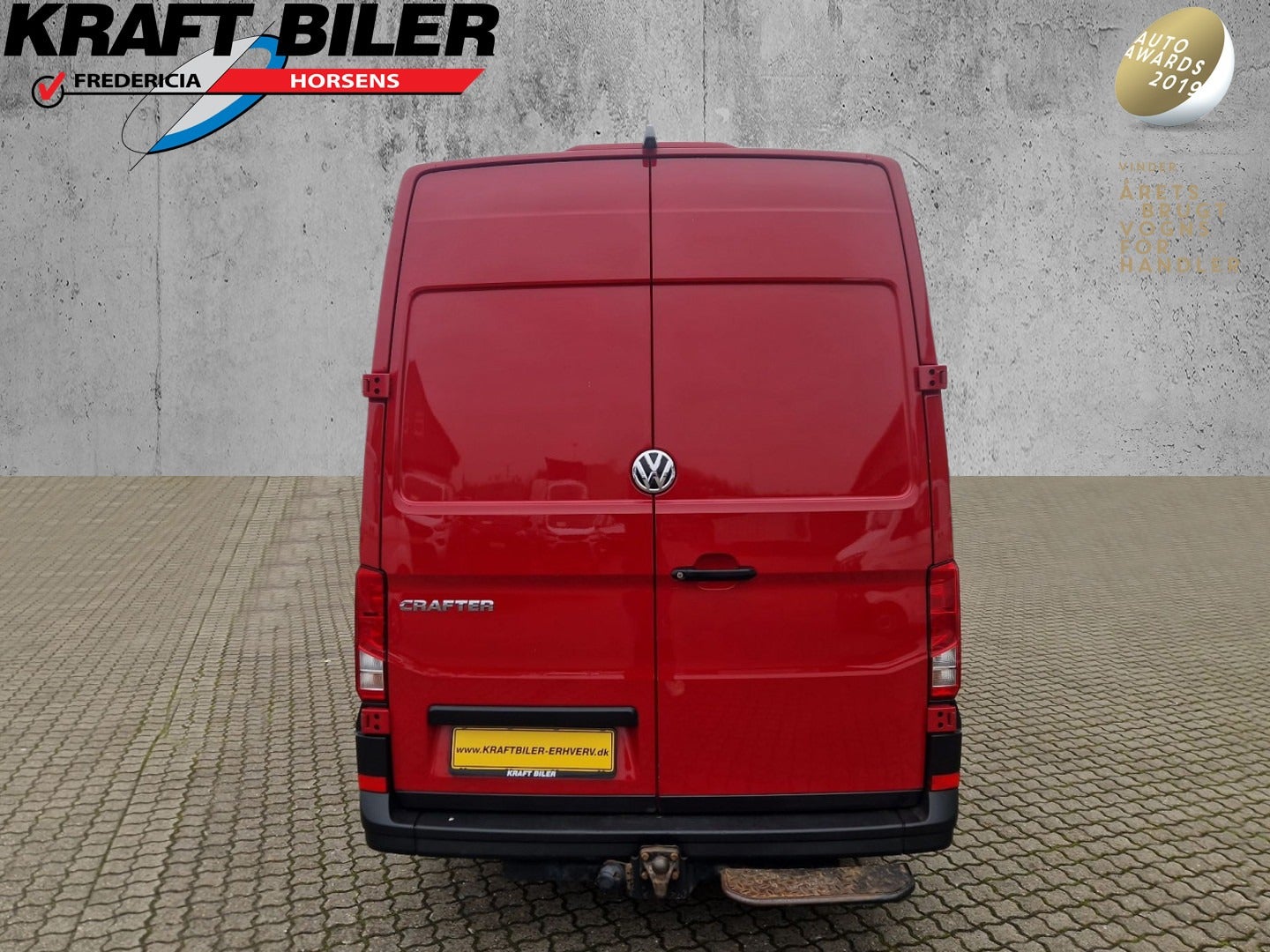 Billede af VW Crafter 35 2,0 TDi 177 Kassevogn L3H3 aut.