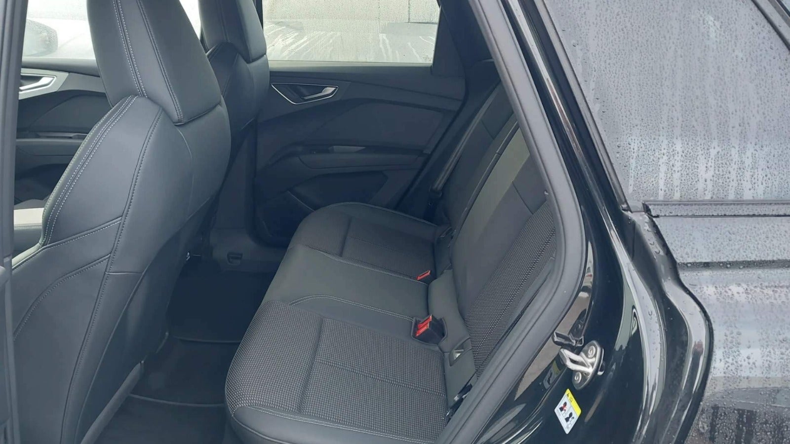 Audi Q4 e-tron Advanced S-line