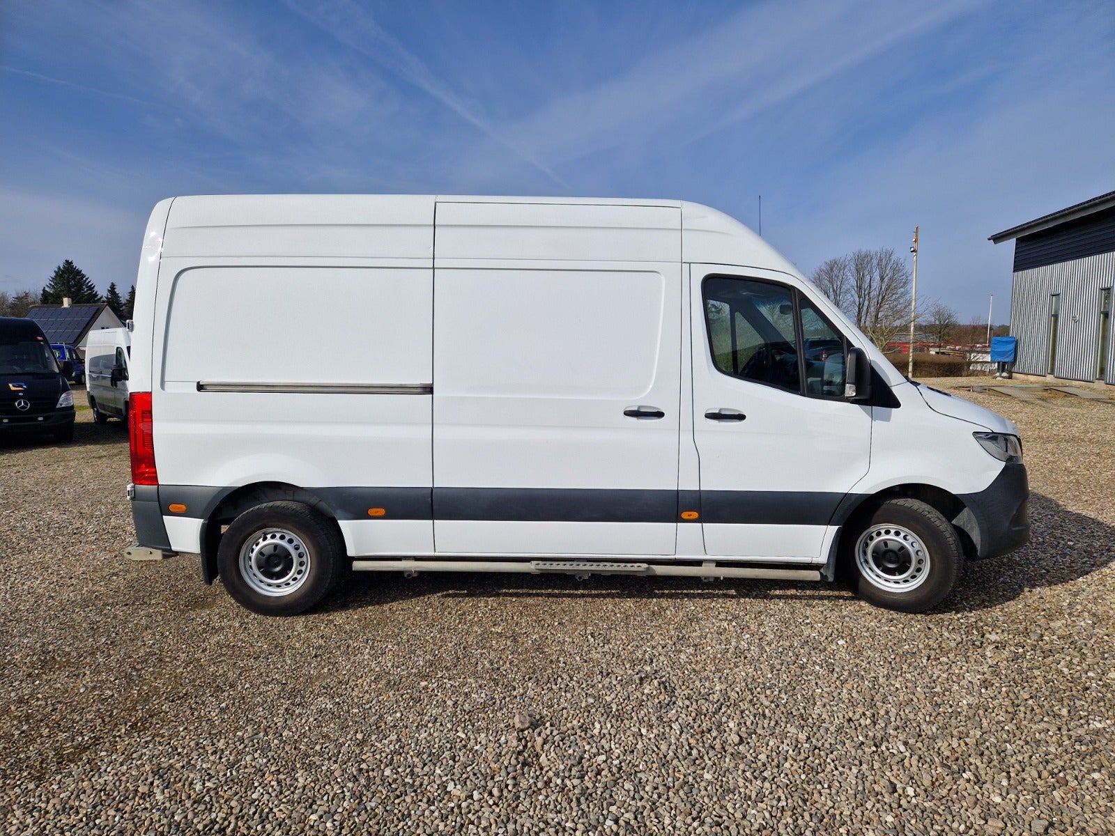 Billede af Mercedes eSprinter 312 A2 Kassevogn 3p
