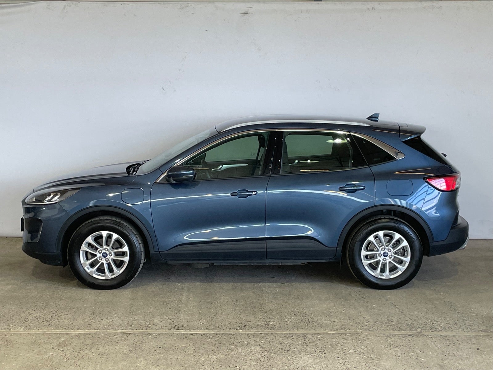 Ford Kuga PHEV Titanium CVT