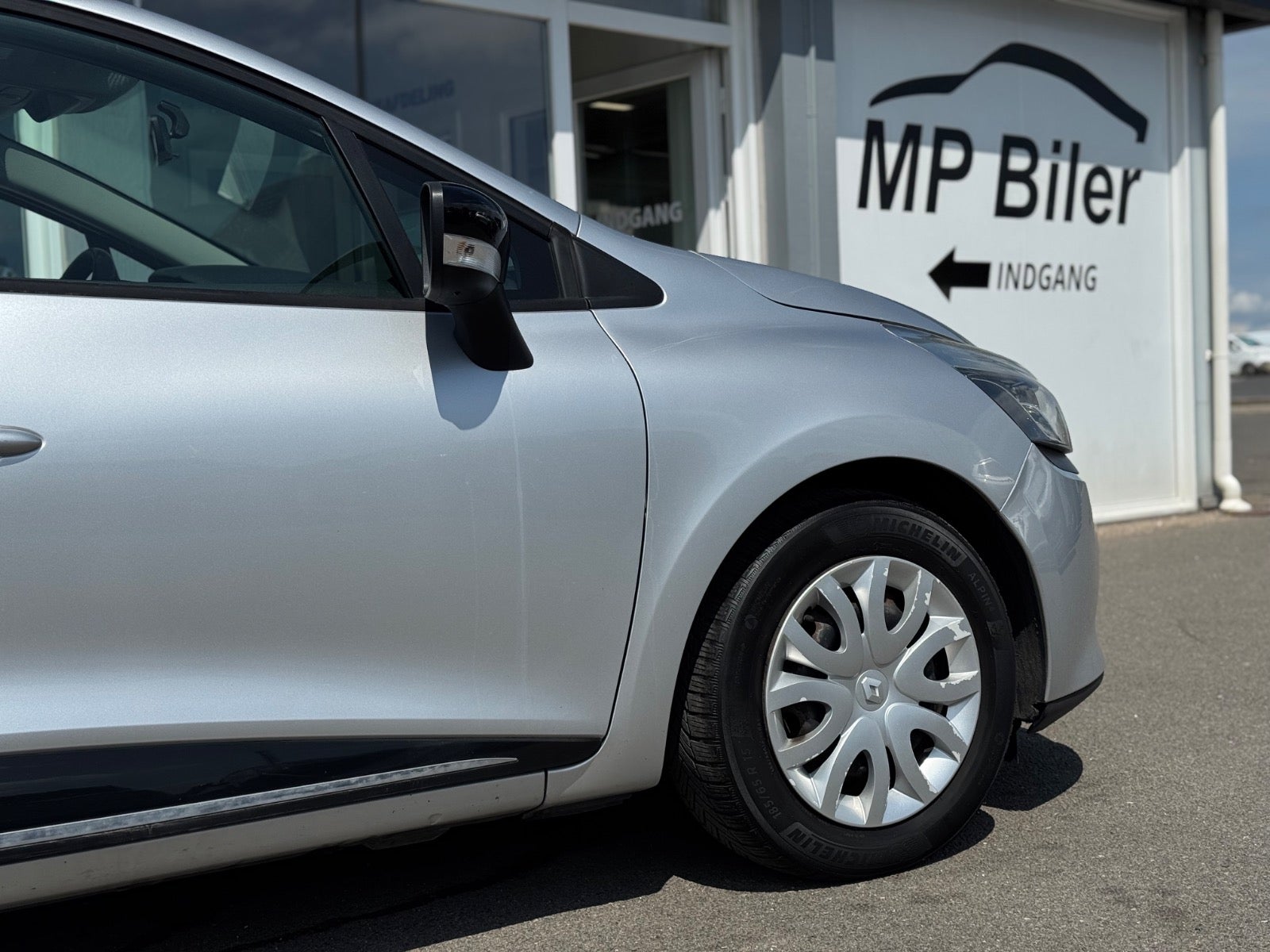 Billede af Renault Clio IV 1,5 dCi 75 Expression Sport Tourer