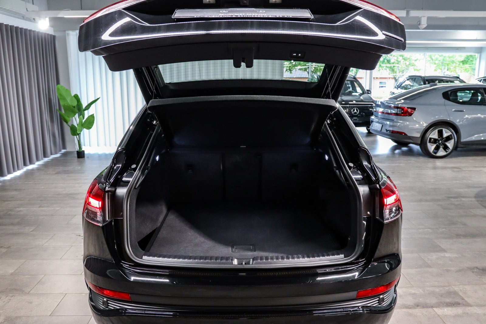 Billede af Audi Q4 e-tron 45 S-line Sportback quattro