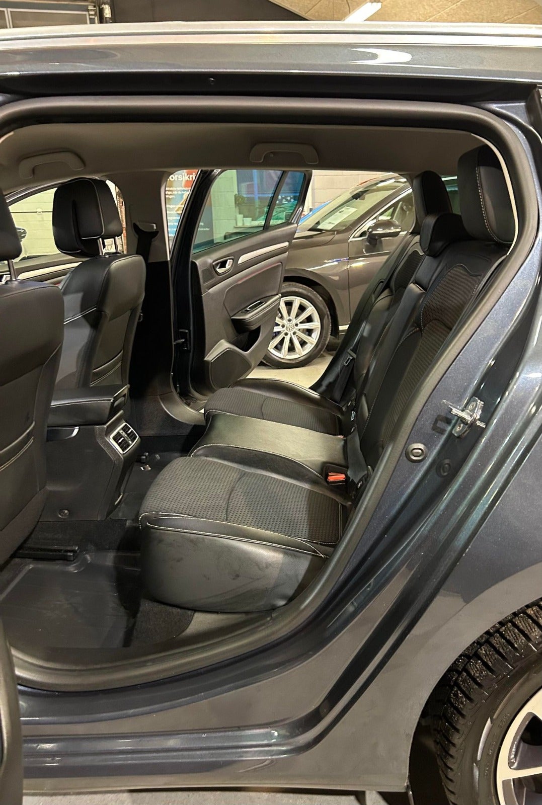 Billede af Renault Megane IV 1,2 TCe 130 Bose Edition Sport Tourer
