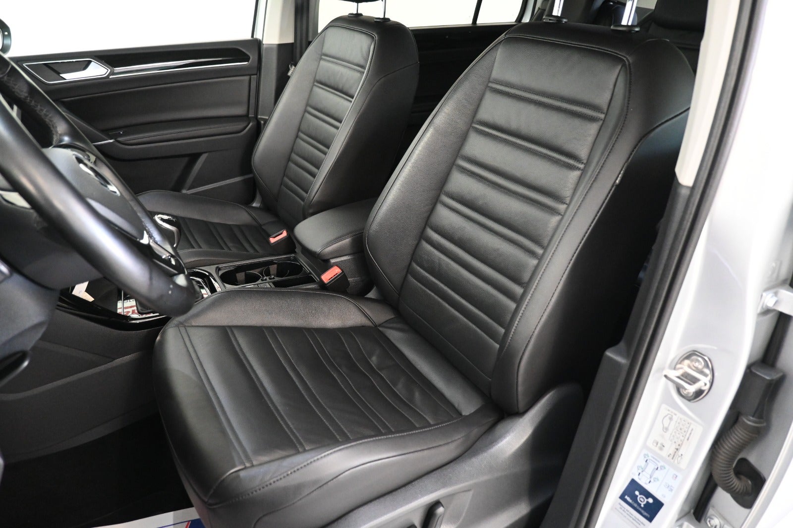 VW Touran TSi 150 Highline 7prs