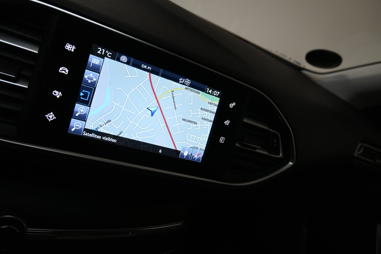 Peugeot 308 BlueHDi 120 Allure SW EAT6