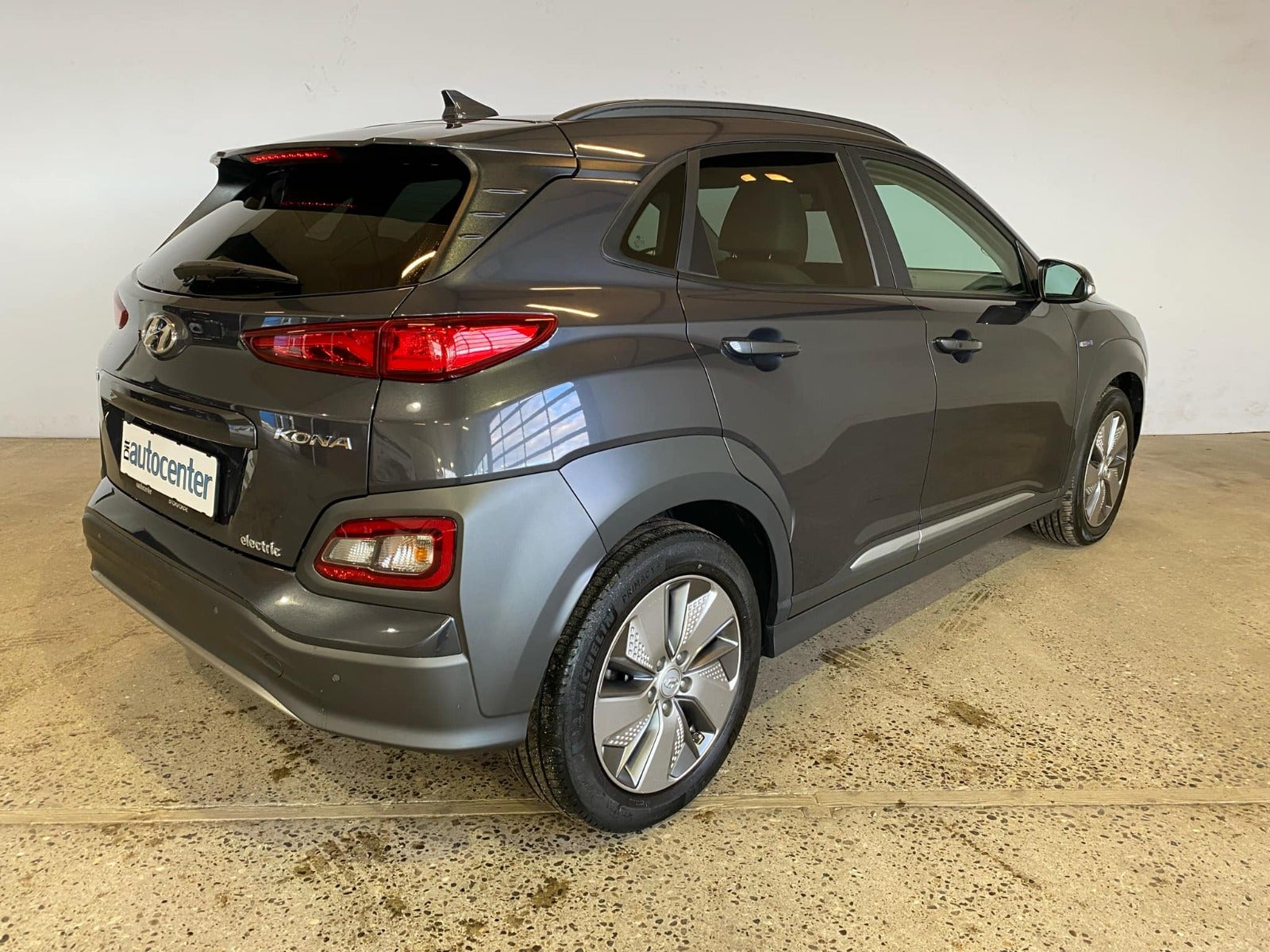 Hyundai Kona EV Premium