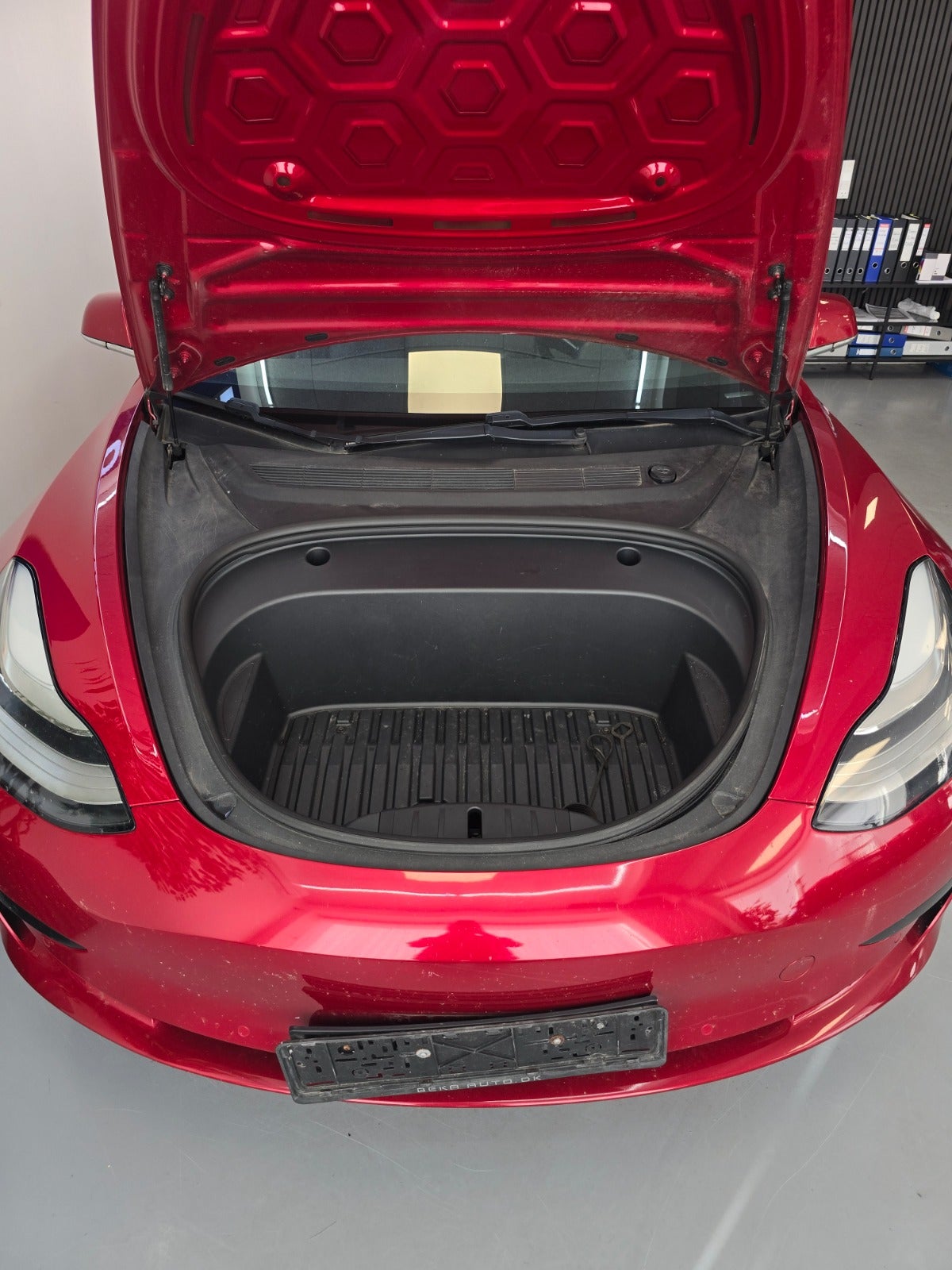 Billede af Tesla Model 3 Standard Range+ RWD
