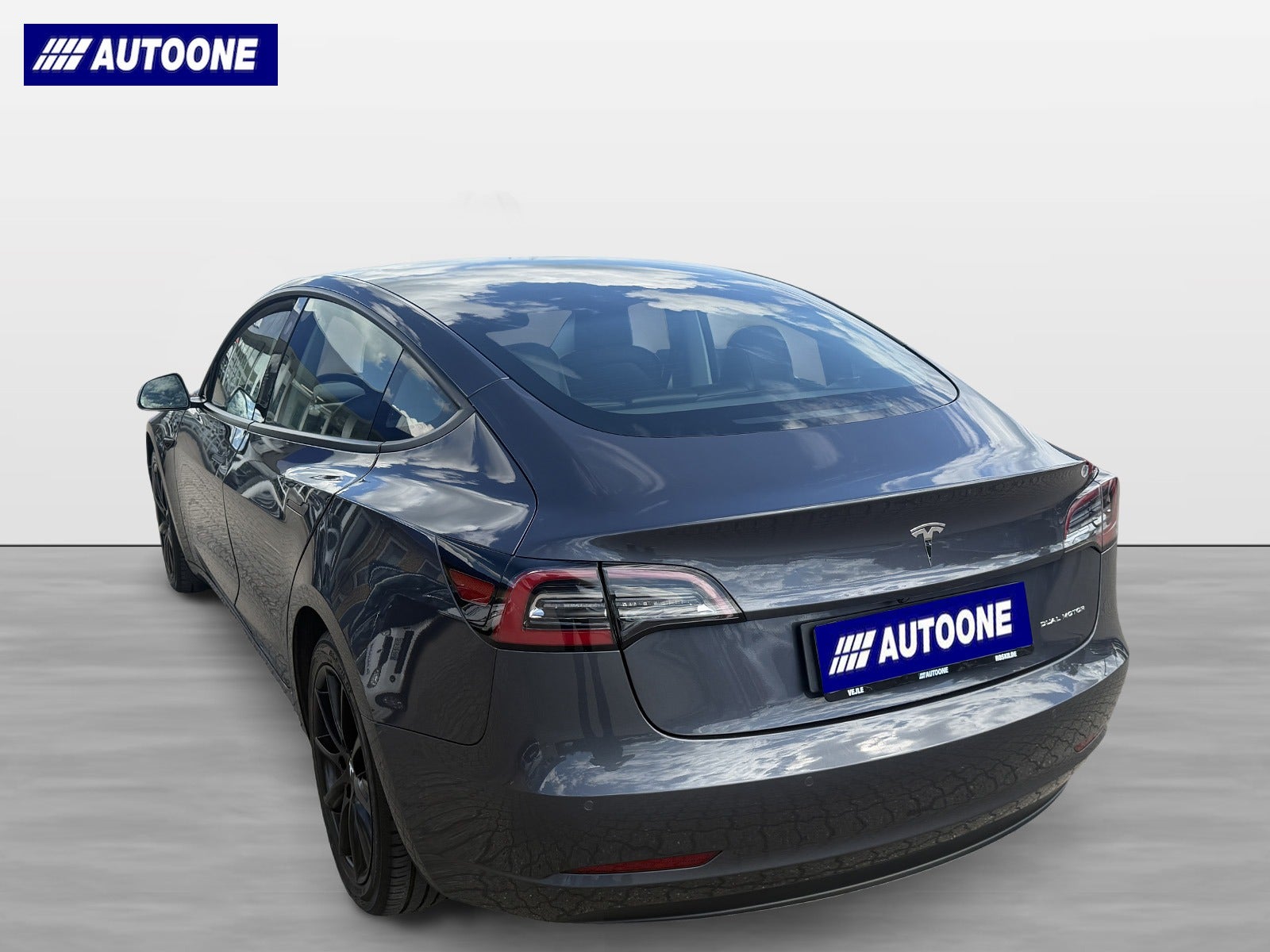 Billede af Tesla Model 3  Long Range AWD