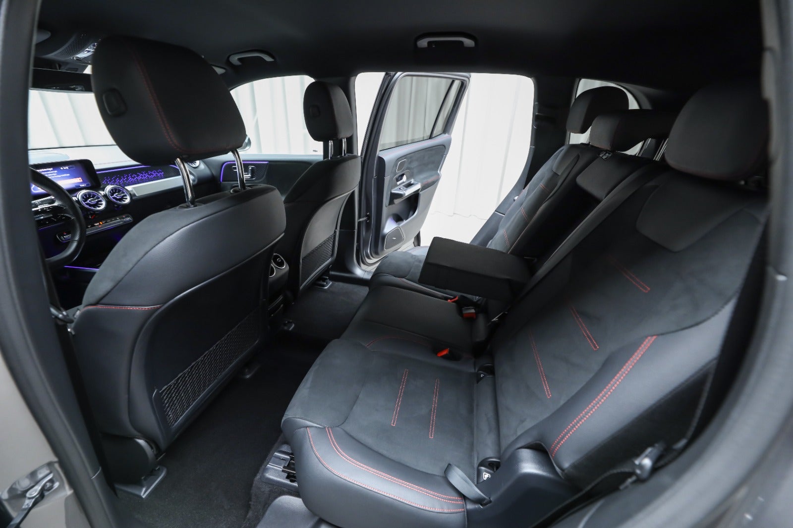 Mercedes-Benz EQB 250+ (5/8)