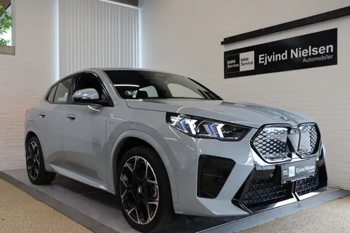 BMW iX2 eDrive20 M-Sport