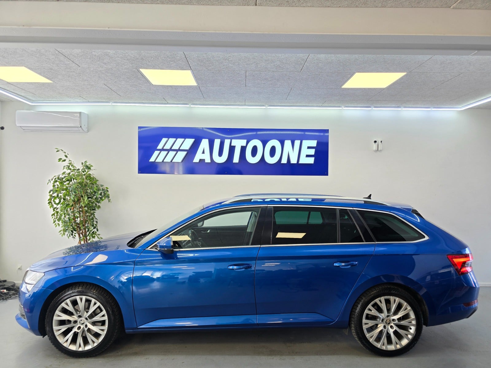 Billede af Skoda Superb 1,4 TSi iV Style Combi DSG