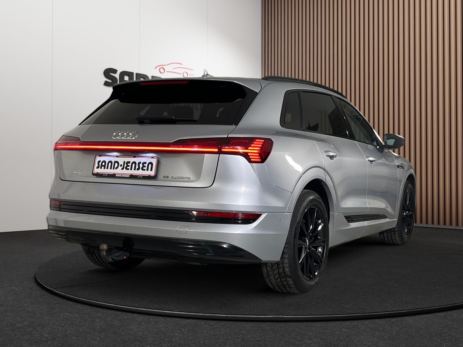 Audi e-tron Advanced quattro