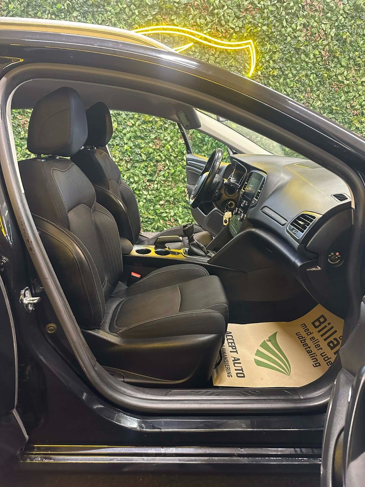 Billede af Renault Megane IV 1,2 TCe 130 Zen Sport Tourer