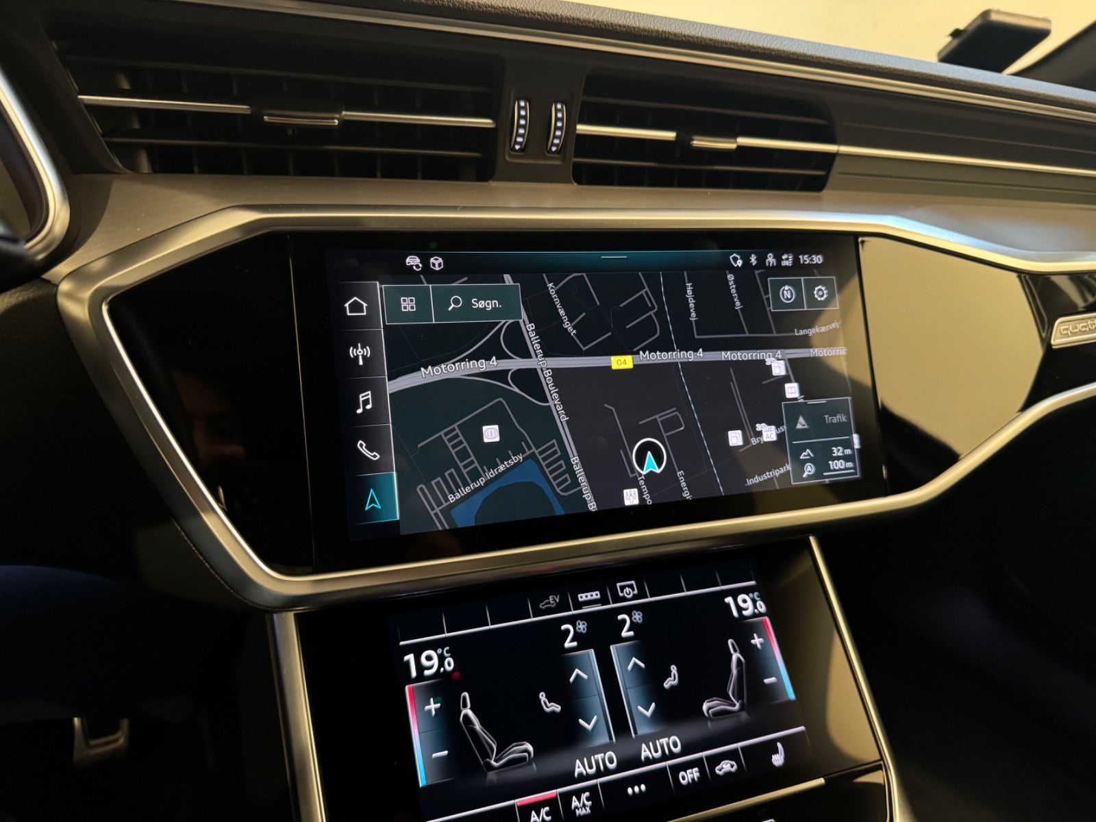 Audi – A6