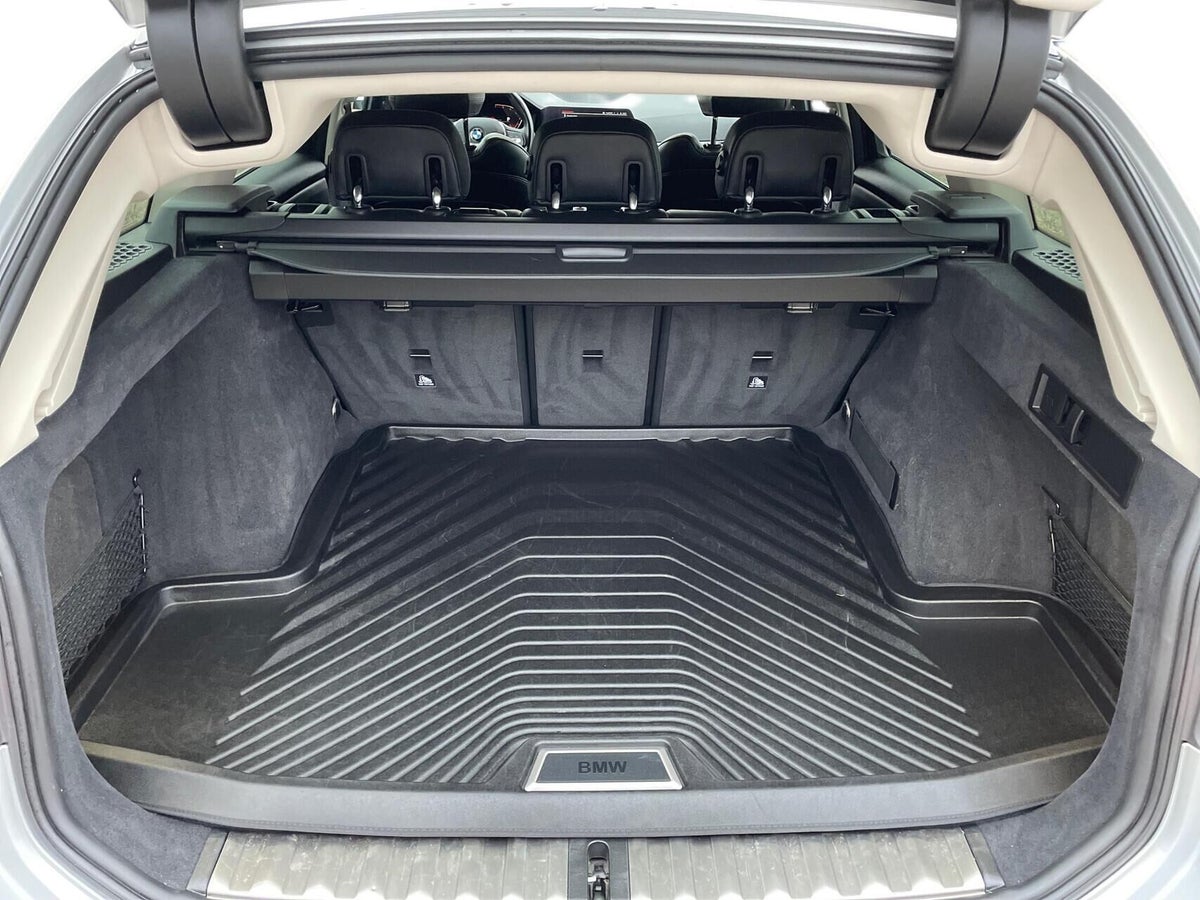BMW 330i Touring Sport Line aut. billede 13
