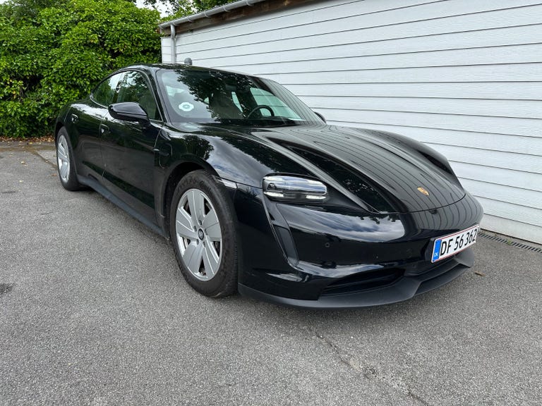 Porsche Taycan Performance+
