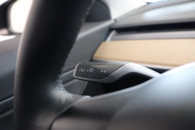 Tesla Model 3 Standard Range+ RWD