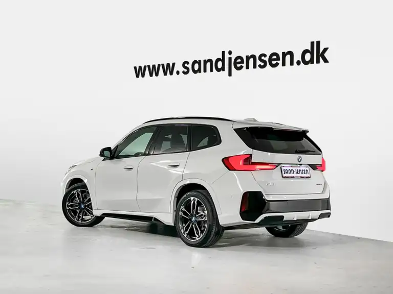 BMW iX1 xDrive30 M-Sport