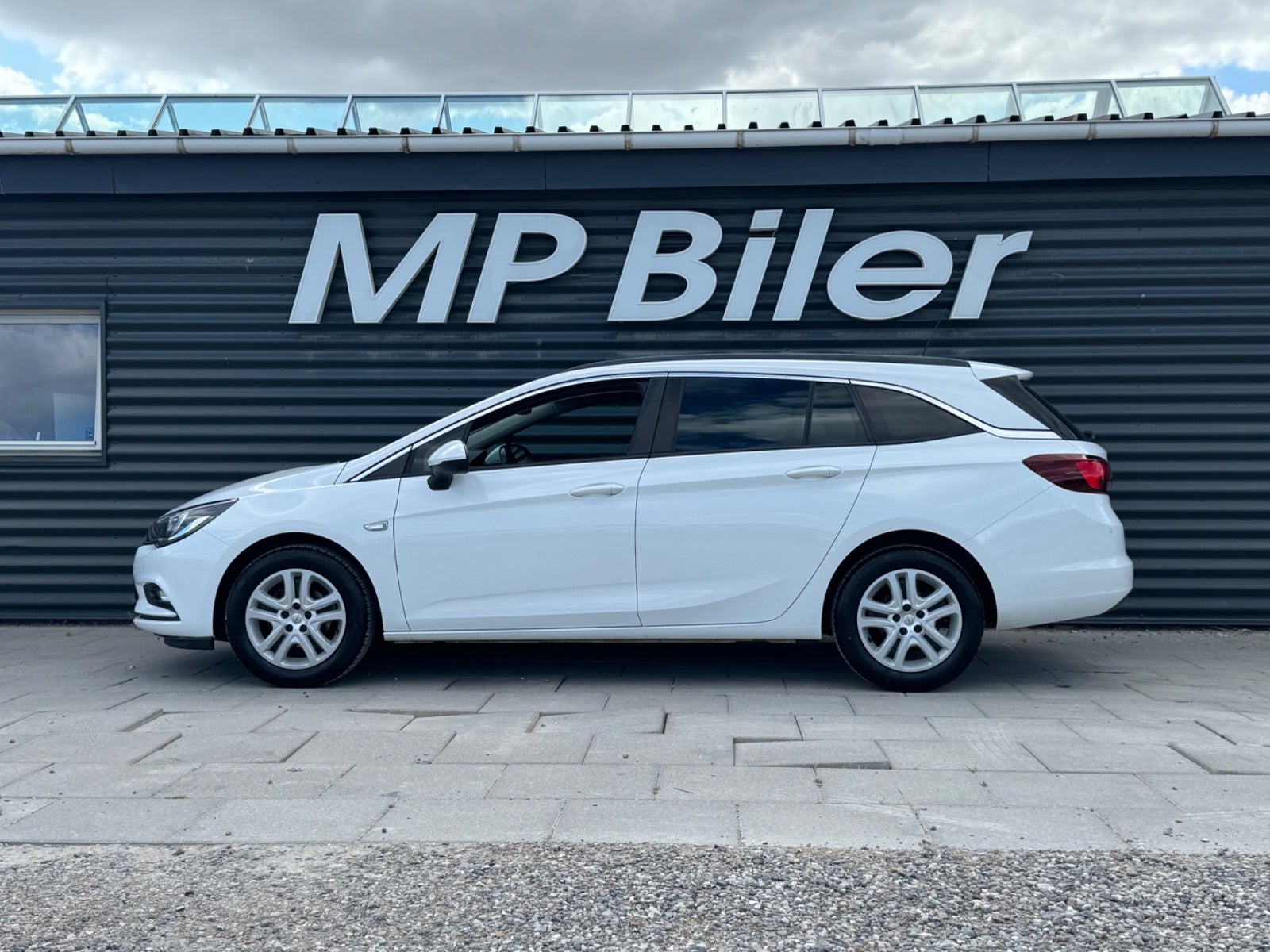 Billede af Opel Astra 1,0 T 105 Enjoy Sports Tourer