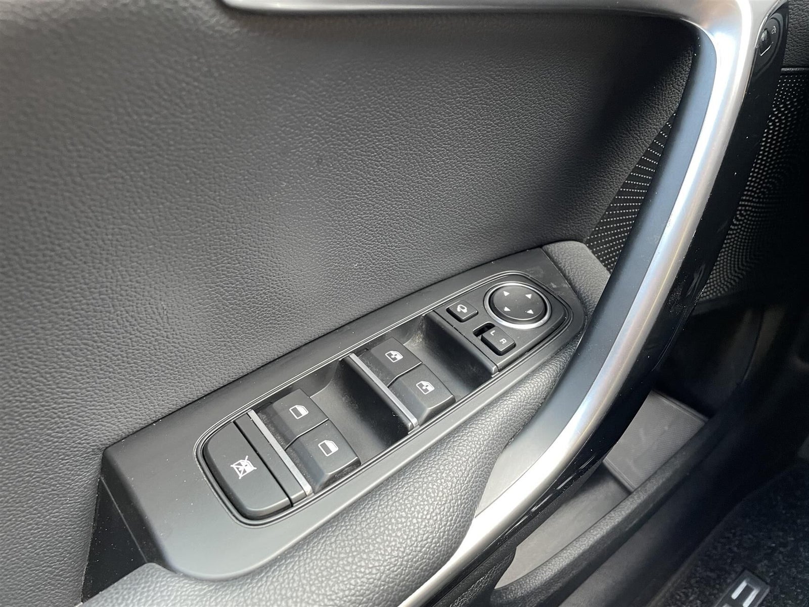 Kia Ceed PHEV Upgrade Intro SW DCT