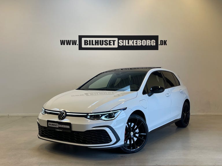 VW Golf VIII GTE DSG