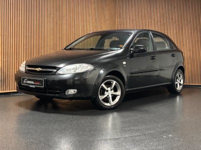 Chevrolet Lacetti 1,6 Classic 5d