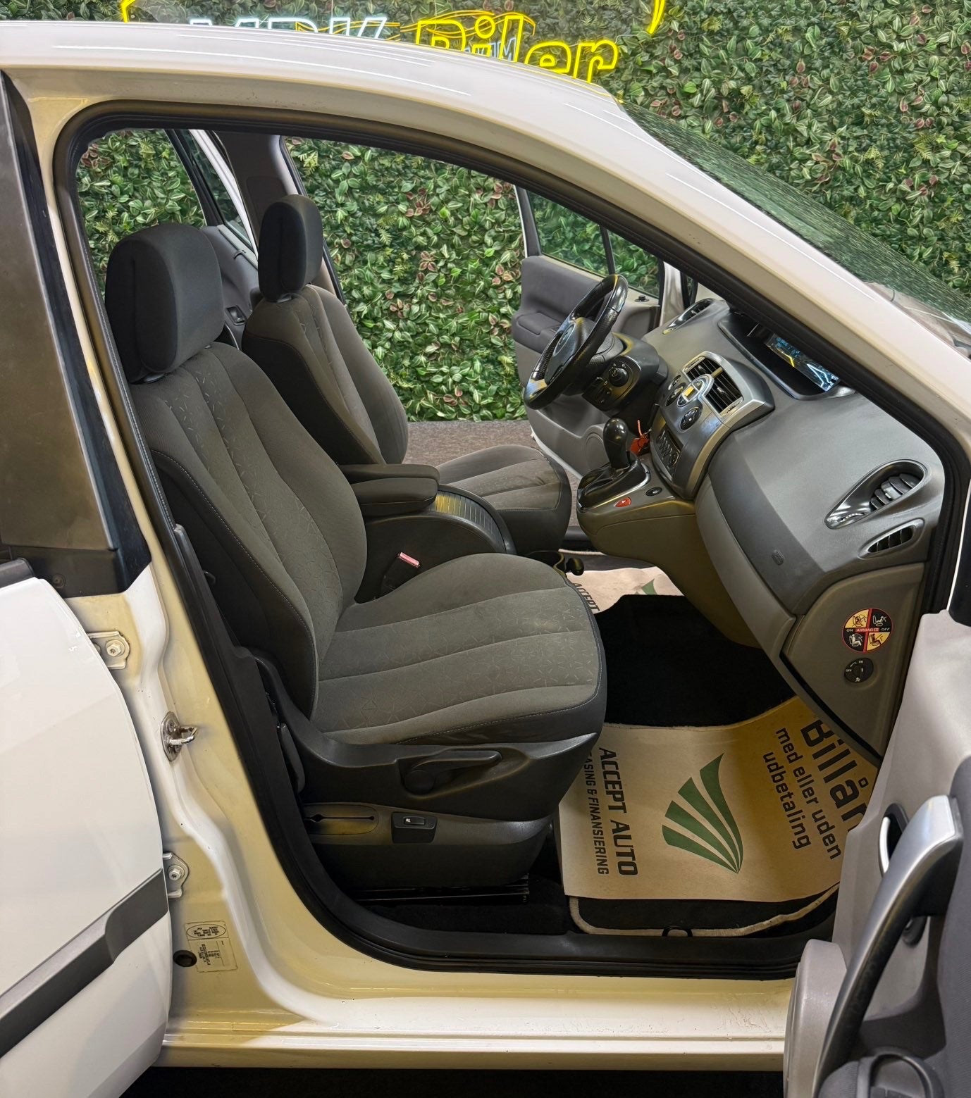 Billede af Renault Scenic II 1,6 Authentique Comfort aut.