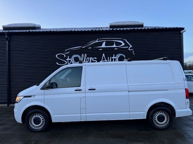 VW Transporter TDi 110 Kassevogn lang