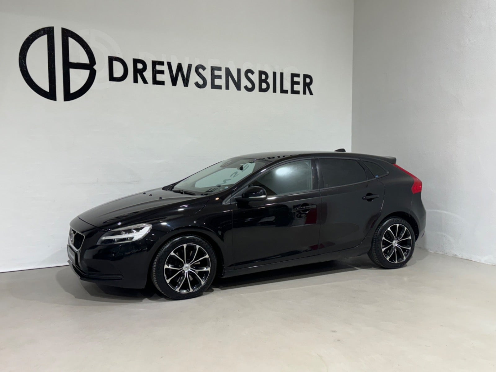 Volvo V40 D3 150 Momentum aut.