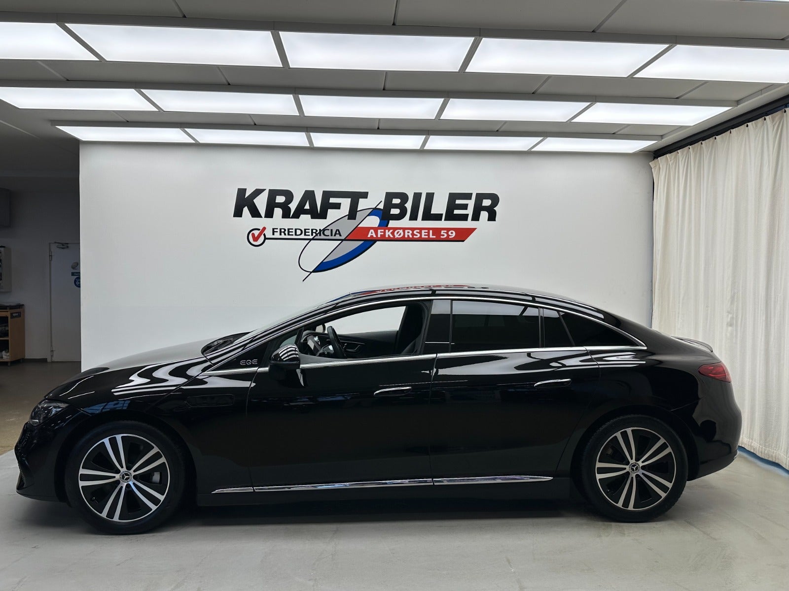 Billede af Mercedes EQE350  Avantgarde